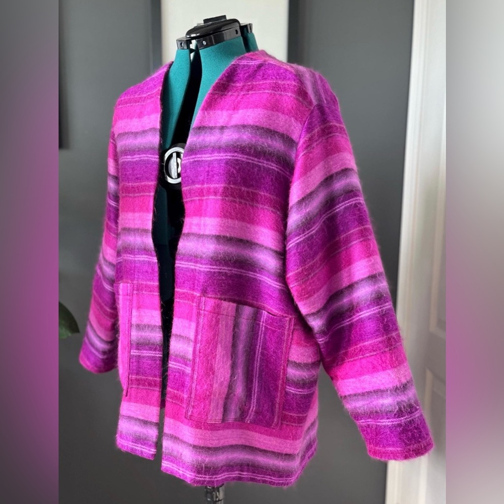Upcycled alpaca wool-blend blanket cardigan, ladies' size M-L - Picture 3 of 10